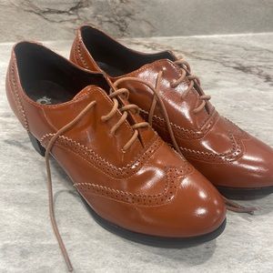 Vintage Never Been Worn Heel Womens Shoe